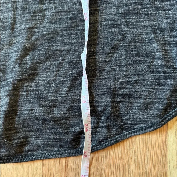 $5 ADD ON Women’s Lululemon racerback tanktop - Picture 5 of 5